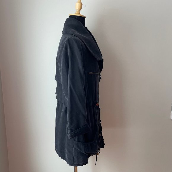 MYNE Lightweight Zippered Jacket - Picture 2 of 14